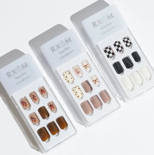Miss Beauty New Pack of 9 double color , Artifical & Fancy Nails