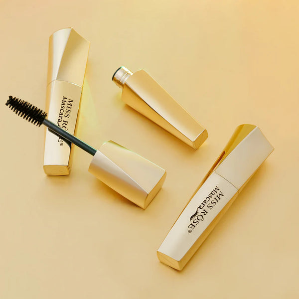 Miss Rose Glance Black Mascara