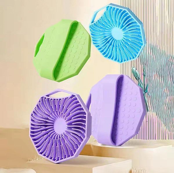 Silicone Body Scrubber, No-Slip Handle Shower Scrubber Cleansing Brush, Silicone Body Brush with Soft Silicone Bristles for Showering, Exfoliating Body Scrubber for Sensitive Skin