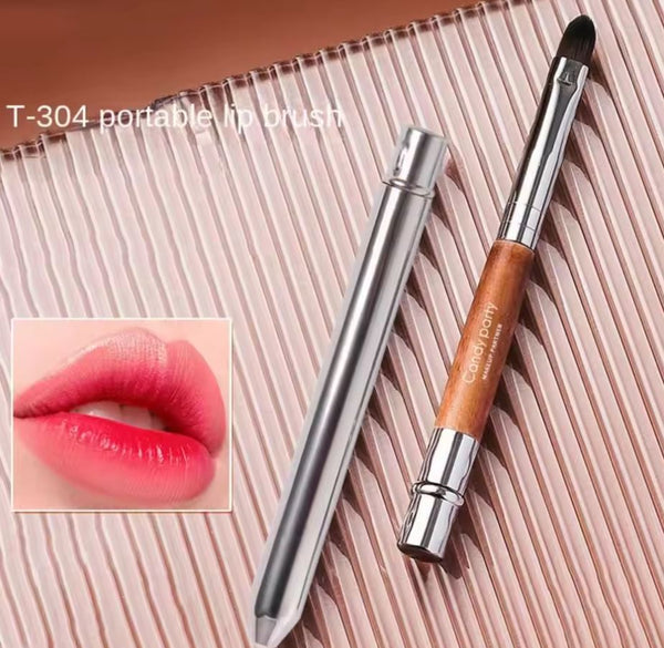LIP BRUSH WITH CAP #304 Touch up Concealer Liner Makeup Brush Beauty Cosmetics Lipstick Applicator Tool
