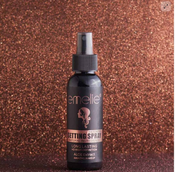 Emelie Oil Control Setting Spray – Long Lasting HD Matte with Aloe Extract